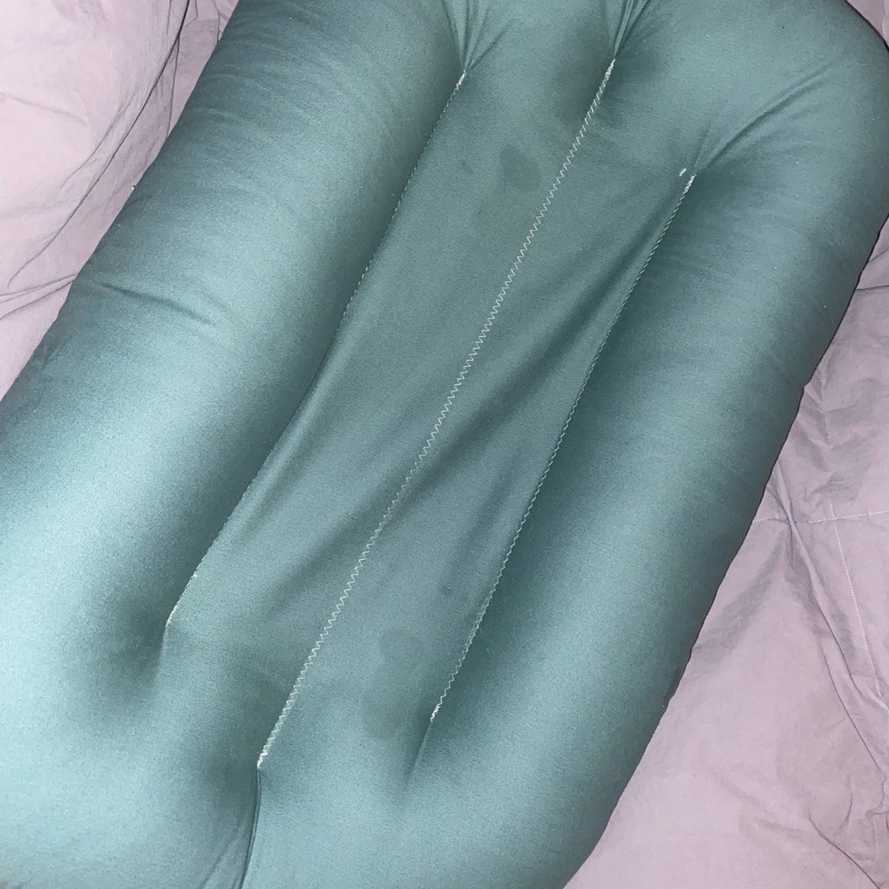 Snuggle Me Organics Moss green